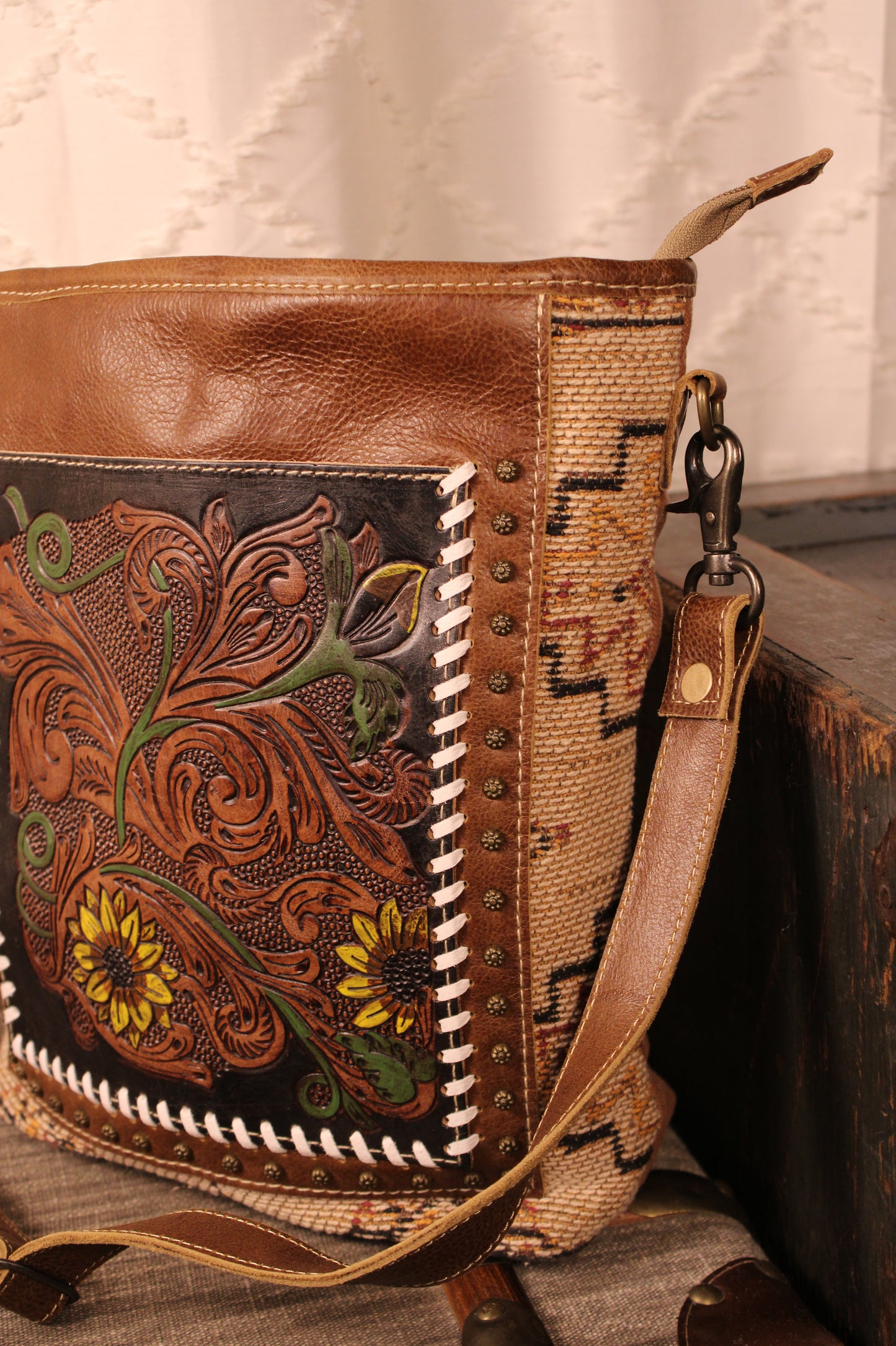 Desert Sunflower Tapestry Bag