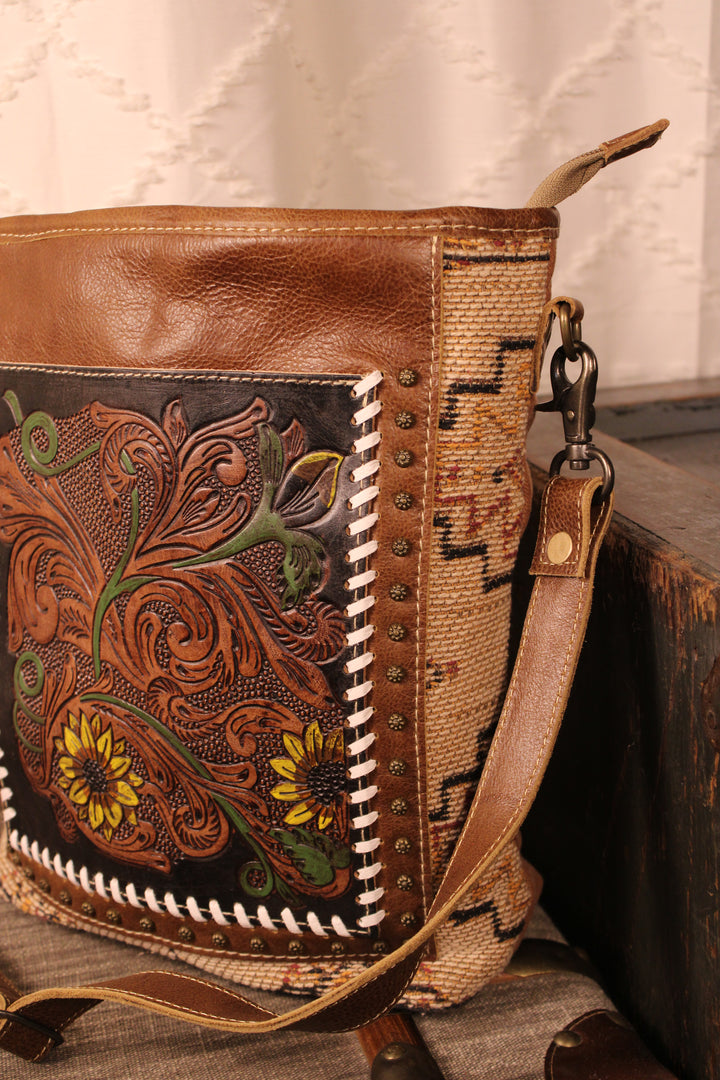 Desert Sunflower Tapestry Bag
