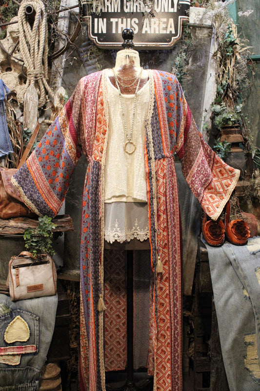 Witty & Pretty Kimono