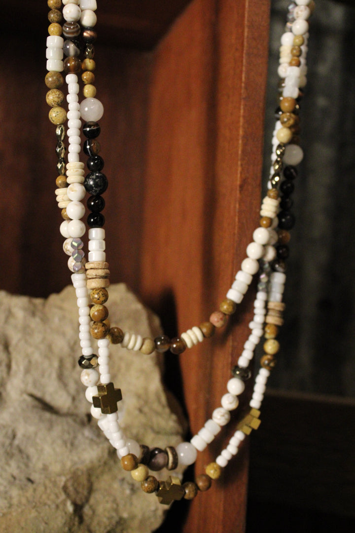 Eliza Magnetic Necklace And Bracelet Combo