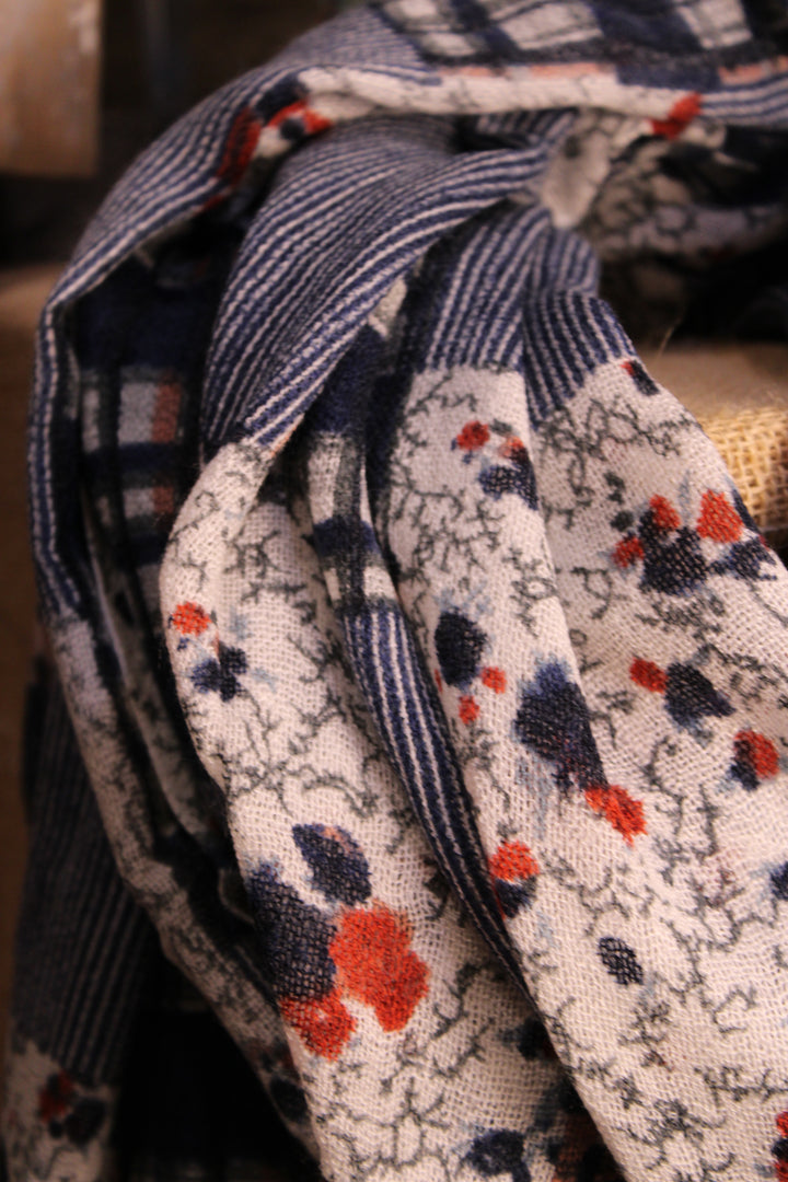 Cabin Comfort Cashmere &amp; Wool Blue Scarf