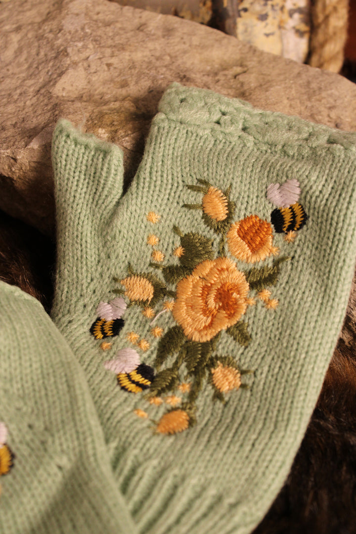 Bee Chic Floral Fingerless Gloves
