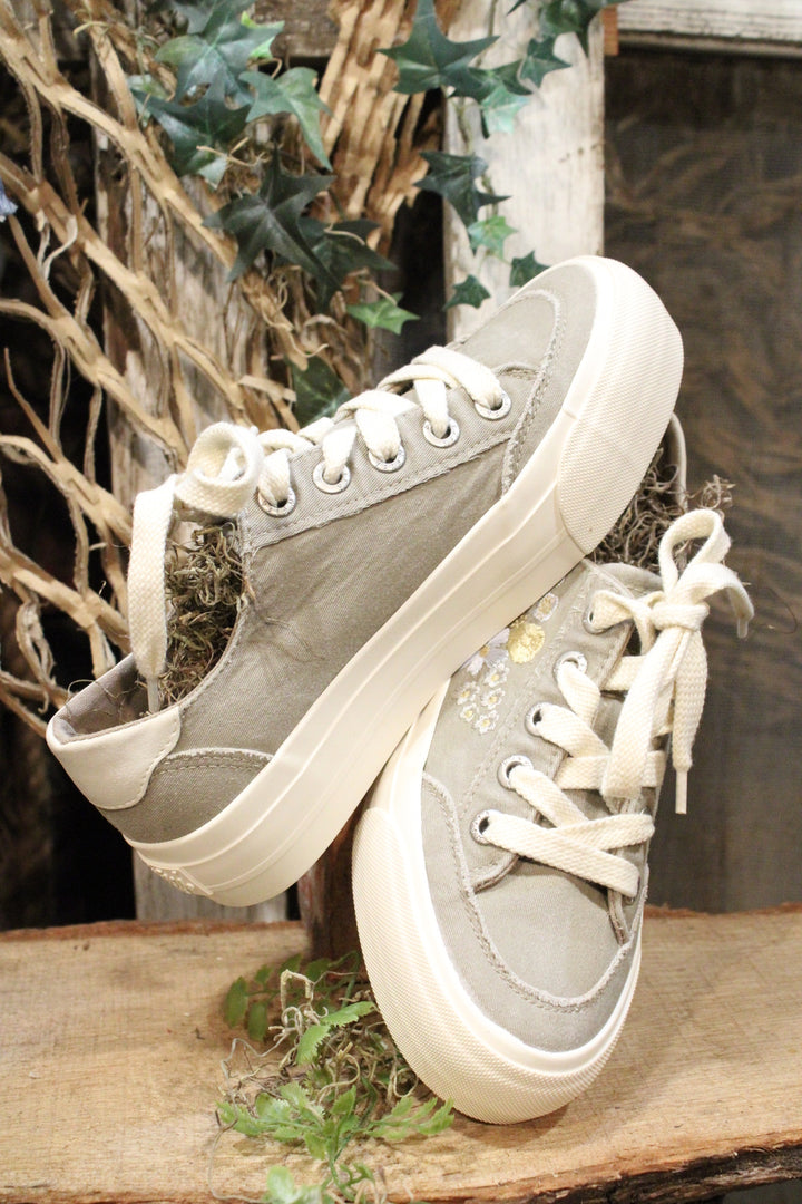 Sadie Sun 3 Sneaker