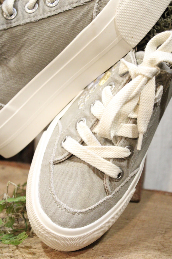 Sadie Sun 3 Sneaker
