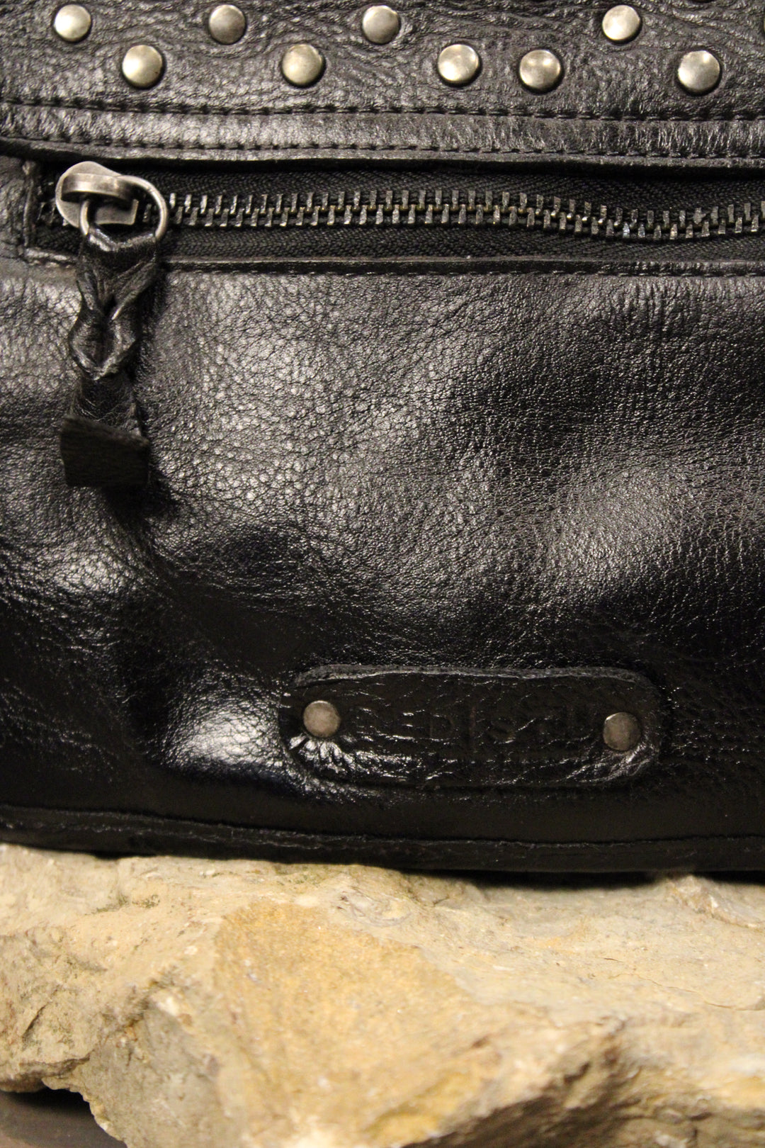 Bed|Stu Occurrence Black DD Handbag