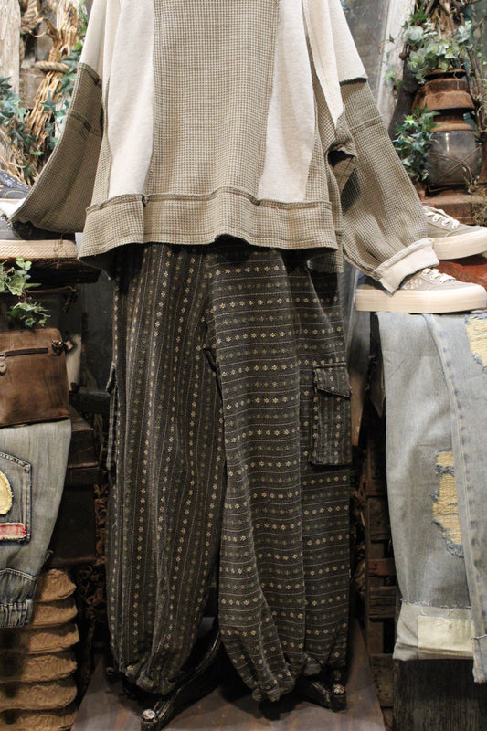 Clover Cottage Palazzo Pants