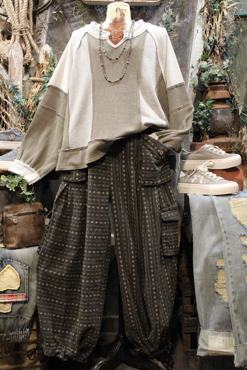 Clover Cottage Palazzo Pants
