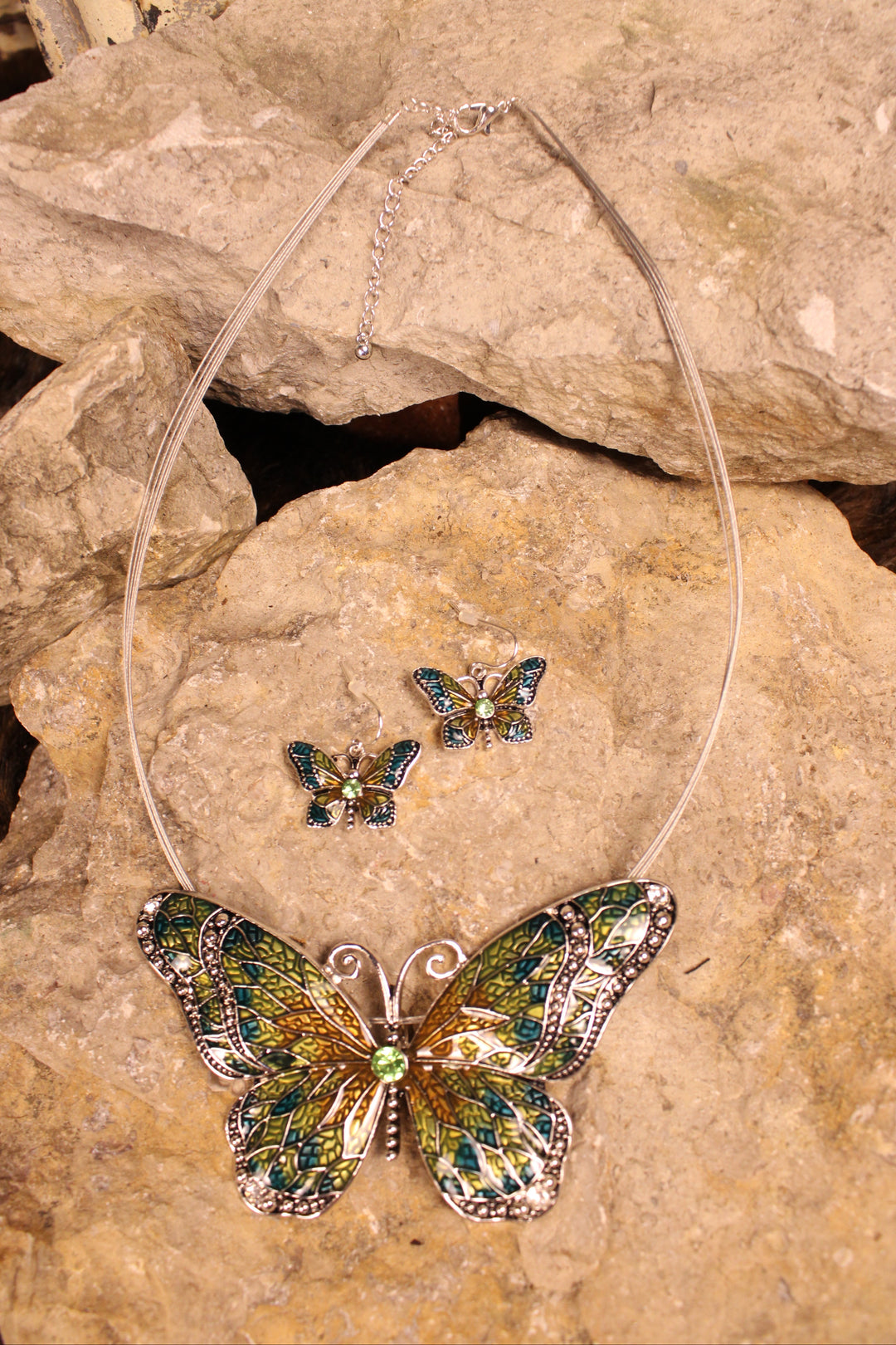 Mossy Garden Necklace