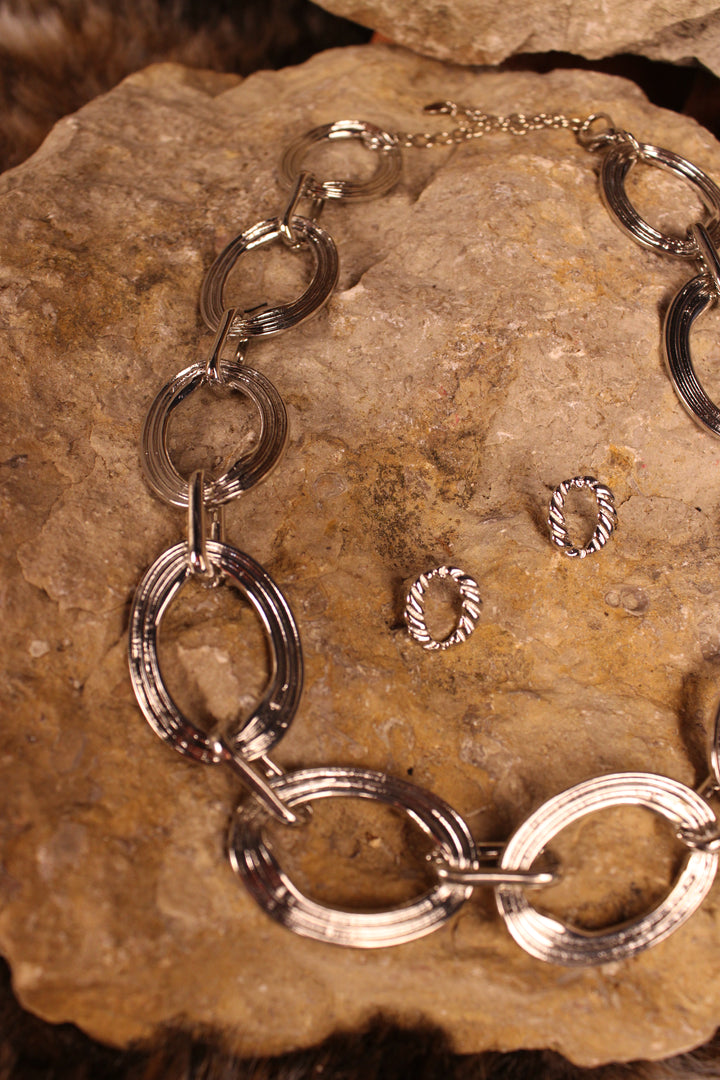 Silver Serenity Oval Link Necklace