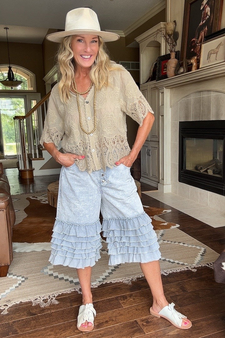 Carolina Dreamin' Ruffle Shorts