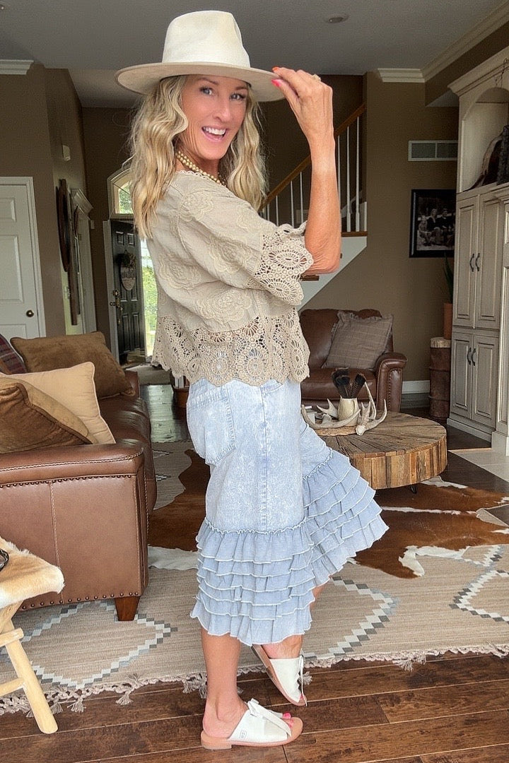 Carolina Dreamin' Ruffle Shorts