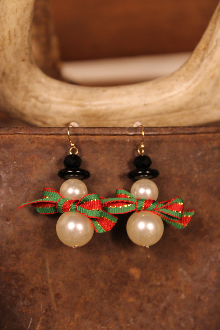 Polished Pearl Snowman Earrings