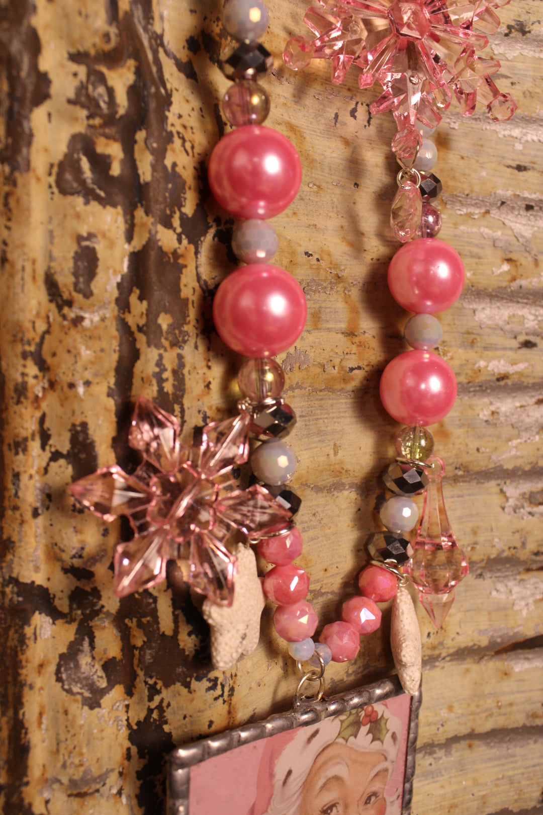 Holly Jolly Horizontal Santa Necklace