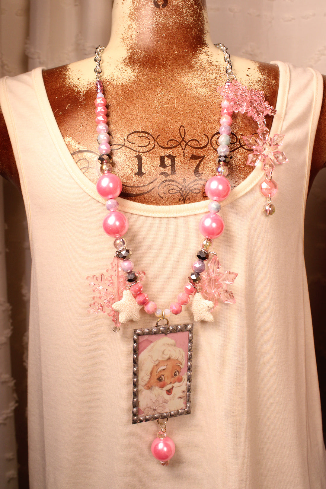 Rosy Santa Necklace