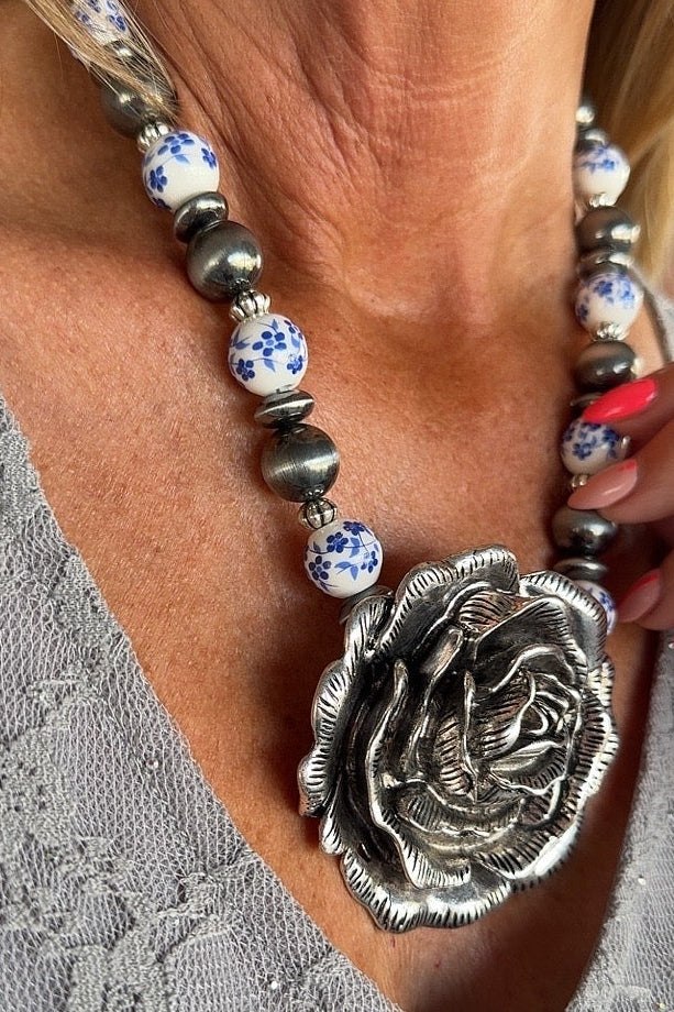 Savannah Silver Rose Necklace