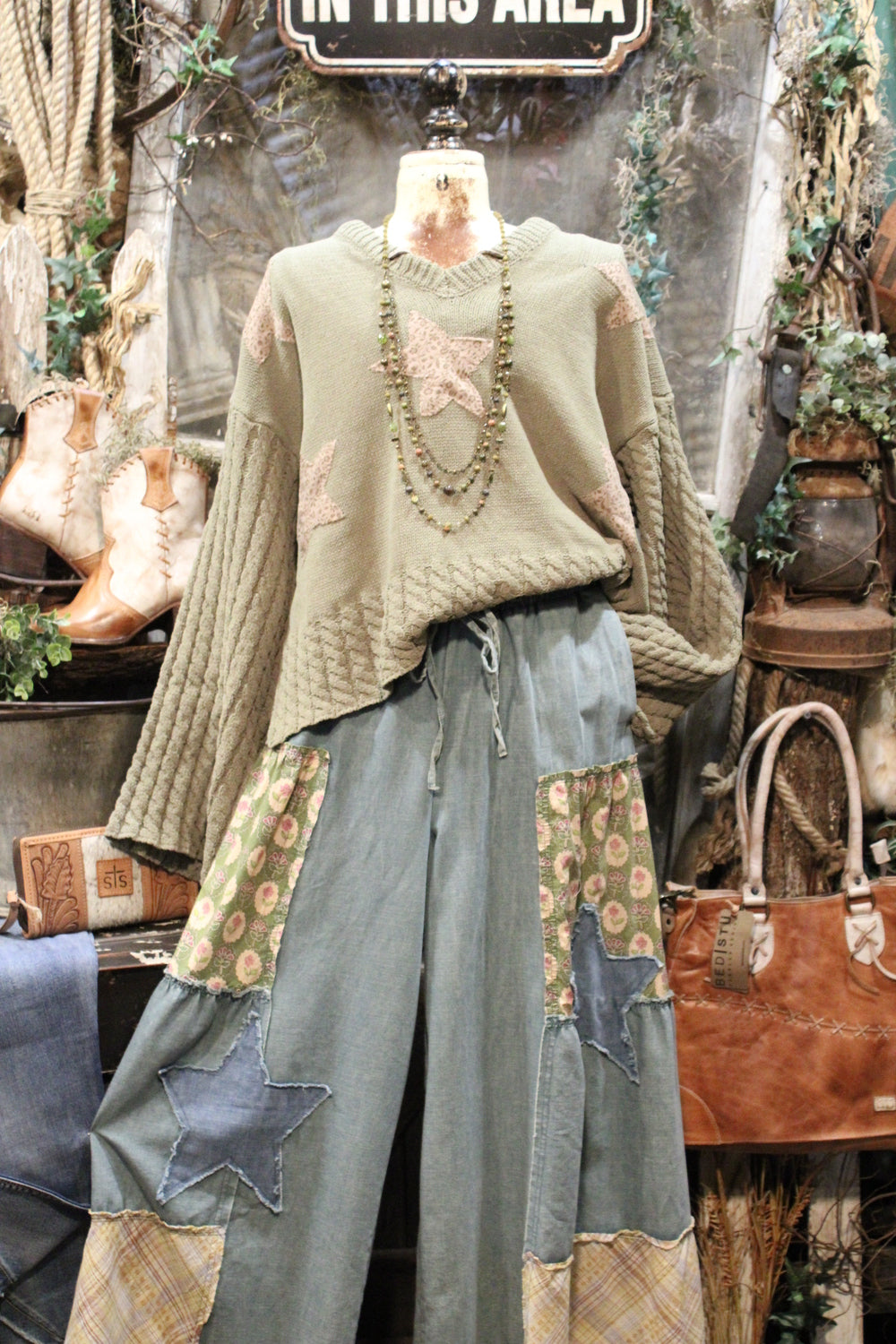 Glory Threads Pants