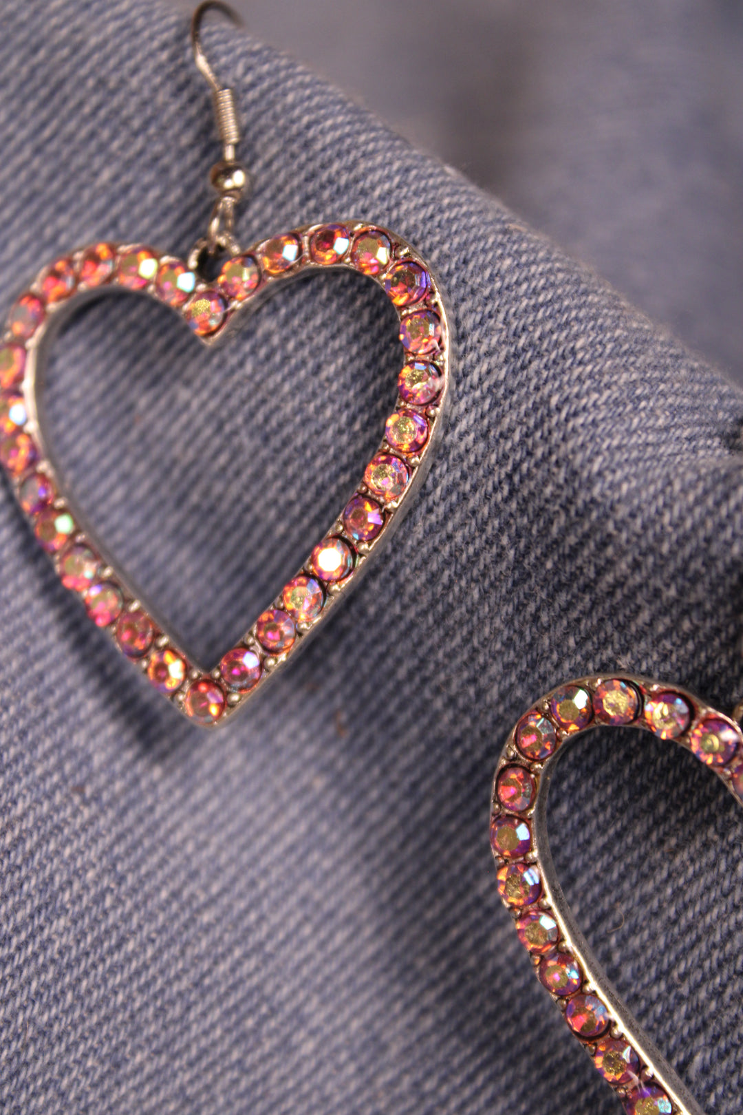 Blushing Horizon Heart Earrings