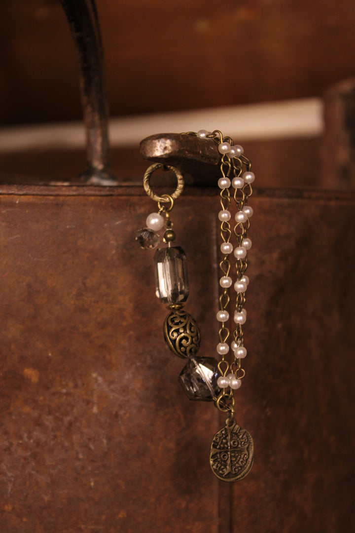 Heirloom Pearl &amp; Smoke Bracelet