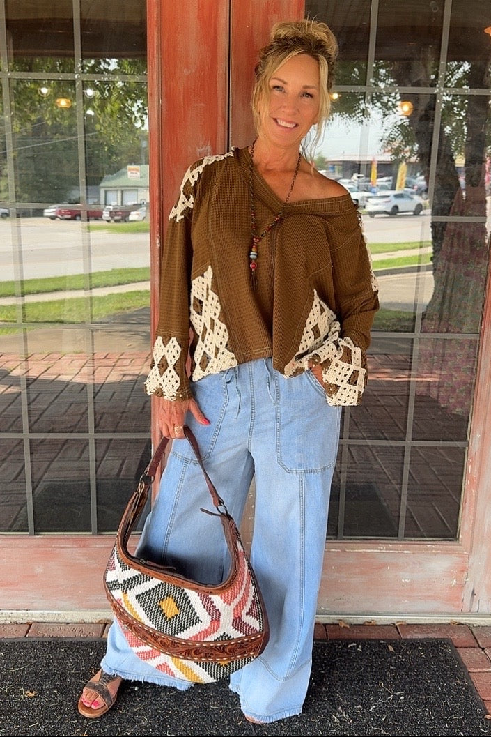 Radiate Joy Tapestry Handbag