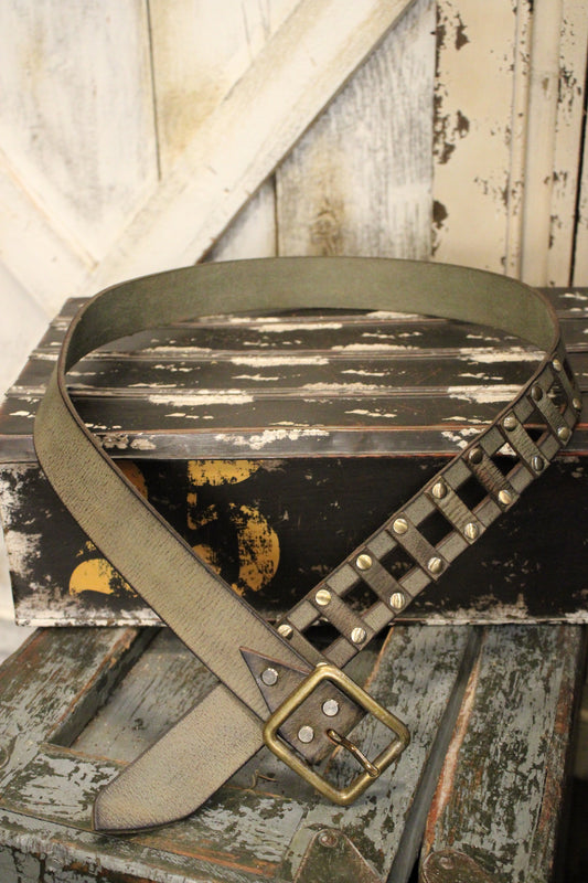 Picket Fence Olive Leather Belt