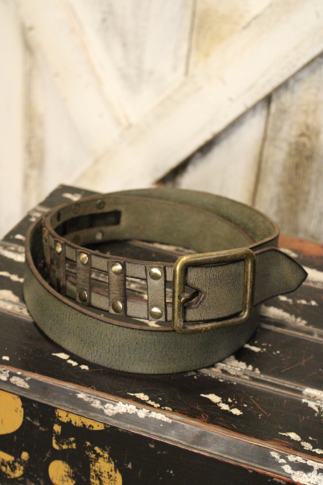 Picket Fence Olive Leather Belt