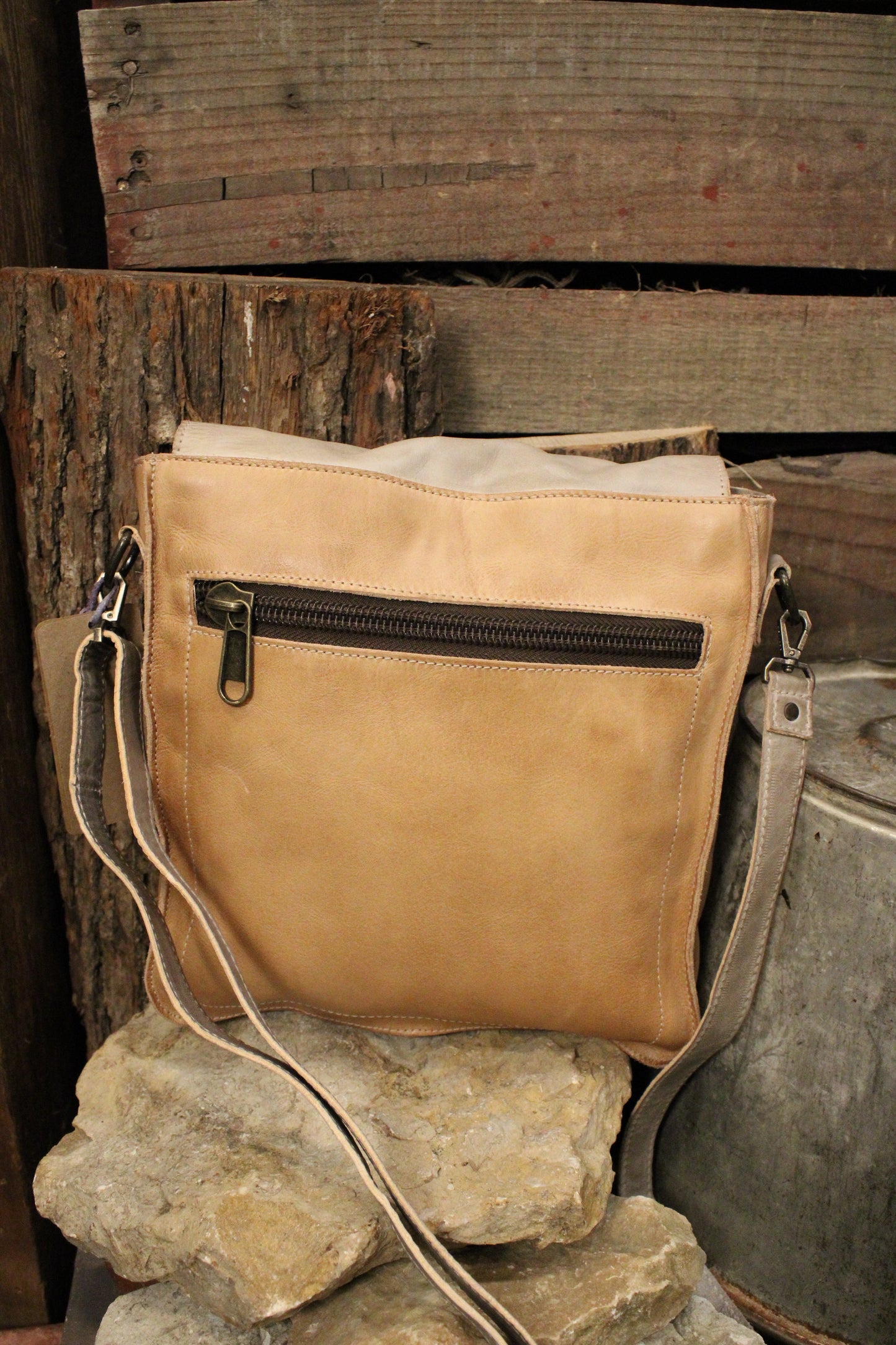 Bed|Stu Venice Beach Oats Icicle Rustic Handbag