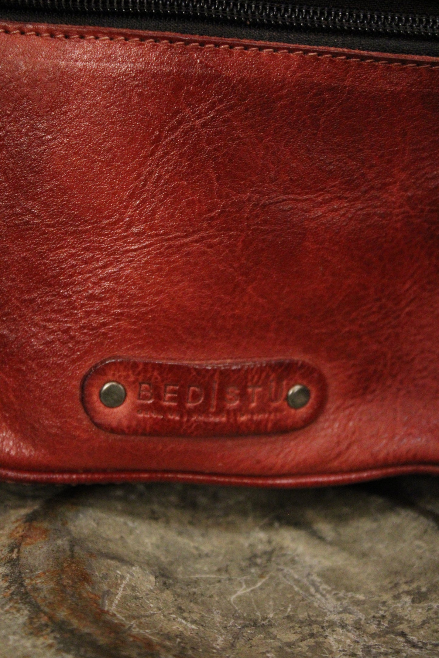 Bed|Stu Hidden Cherry Lacquer DD Handbag