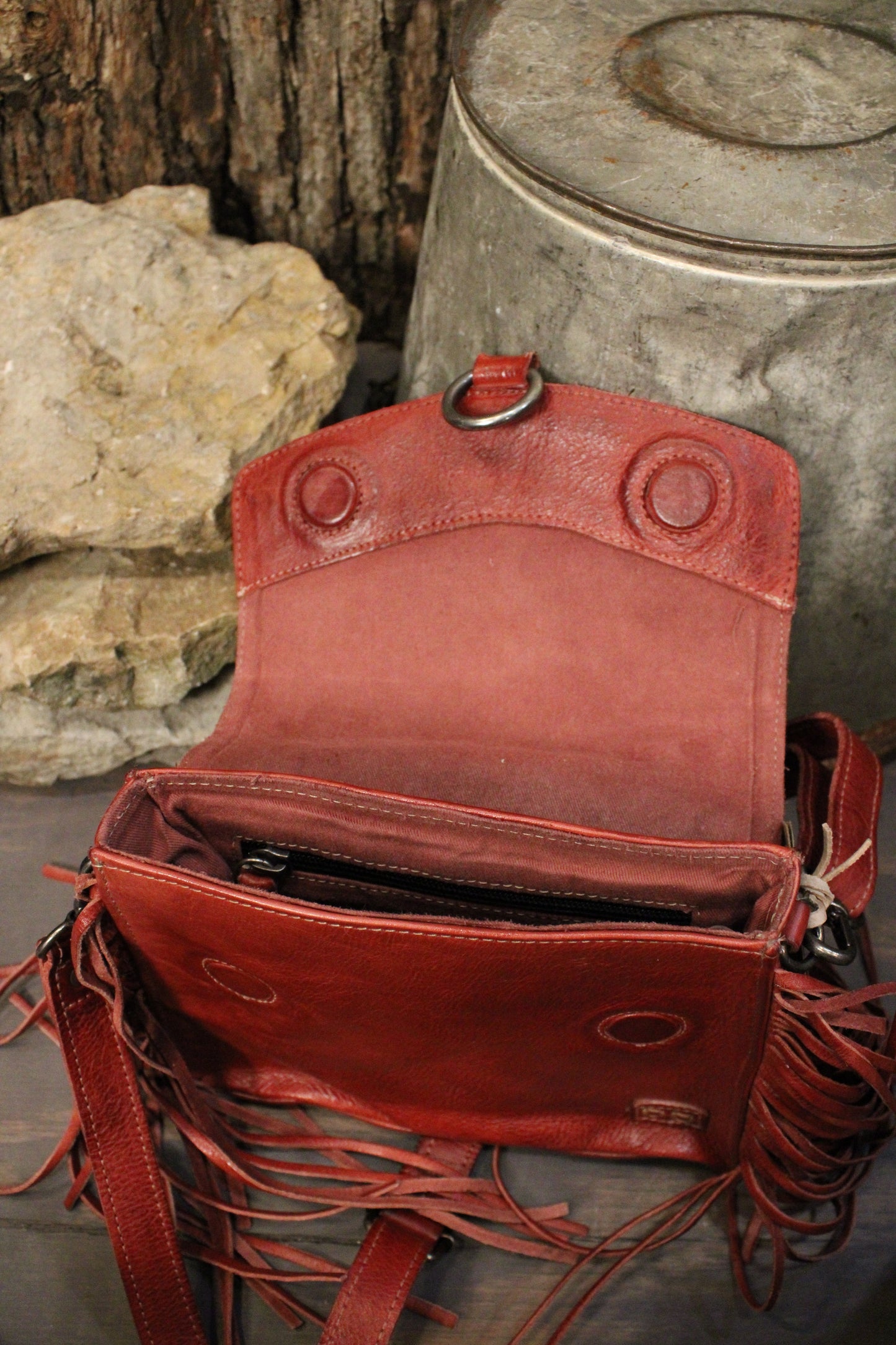 Bed|Stu Hidden Cherry Lacquer DD Handbag