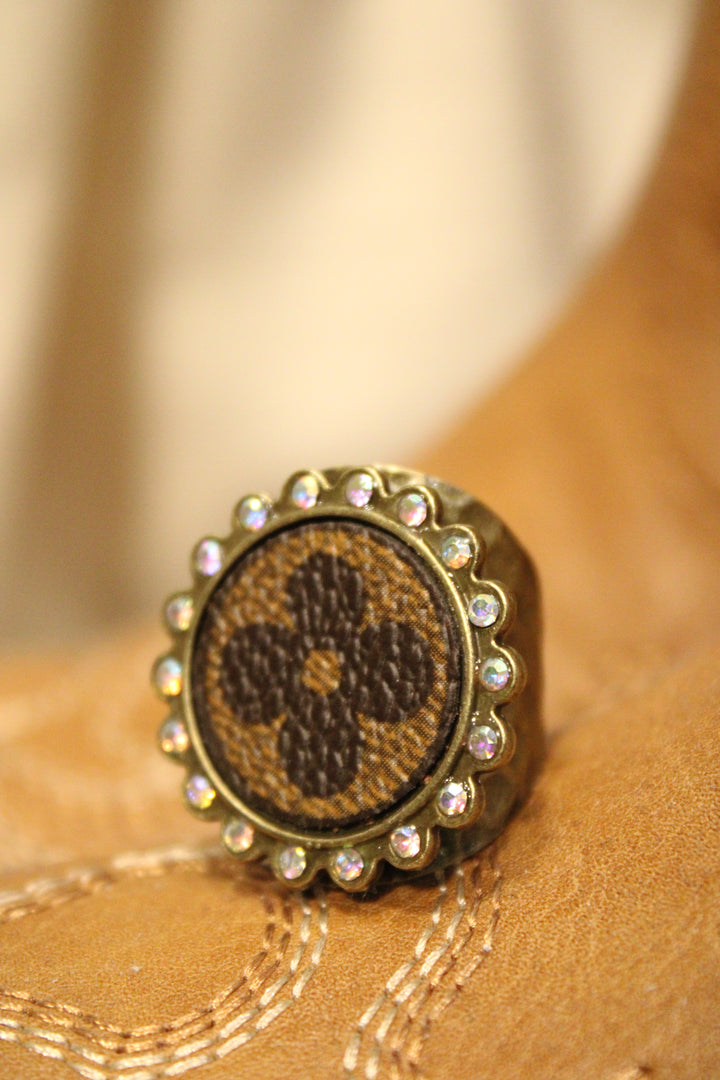 Rhinestone Revival Ring