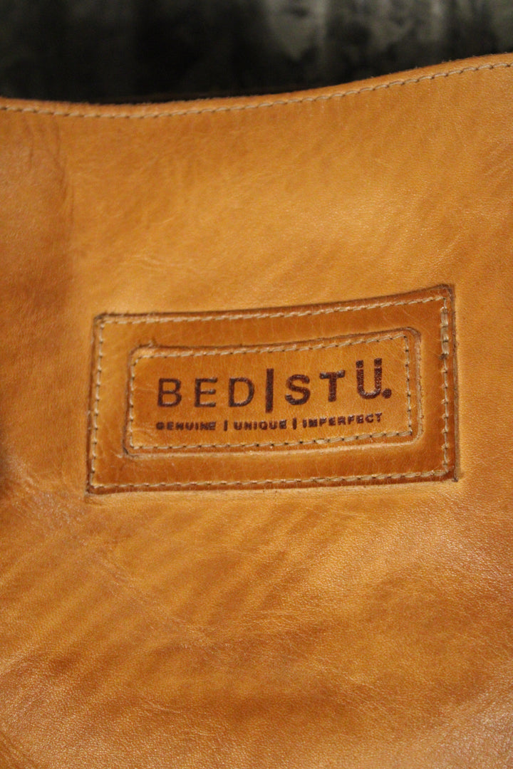 Bed|Stu Italic Cafe Latte Rustic X