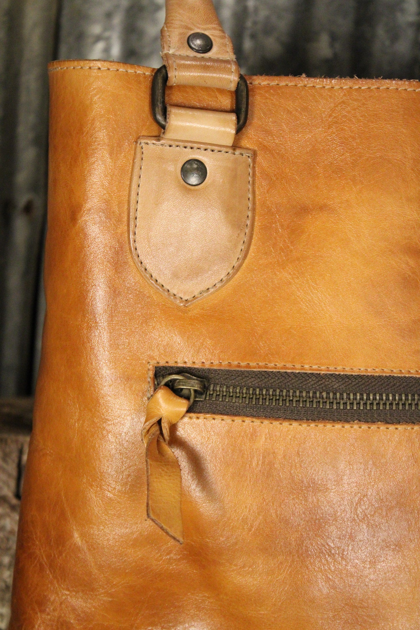 Bed|Stu Italic Cafe Latte Rustic X