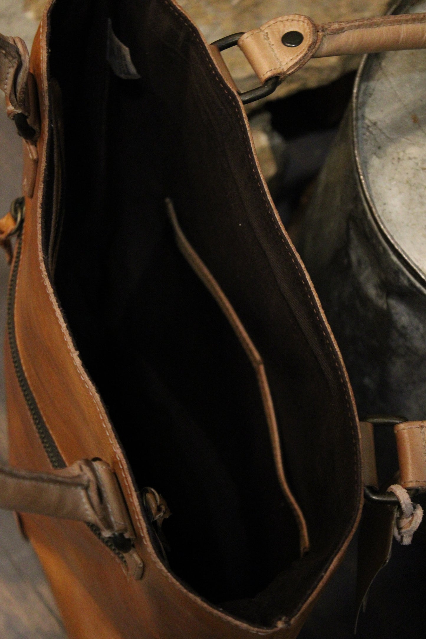 Bed|Stu Italic Cafe Latte Rustic X