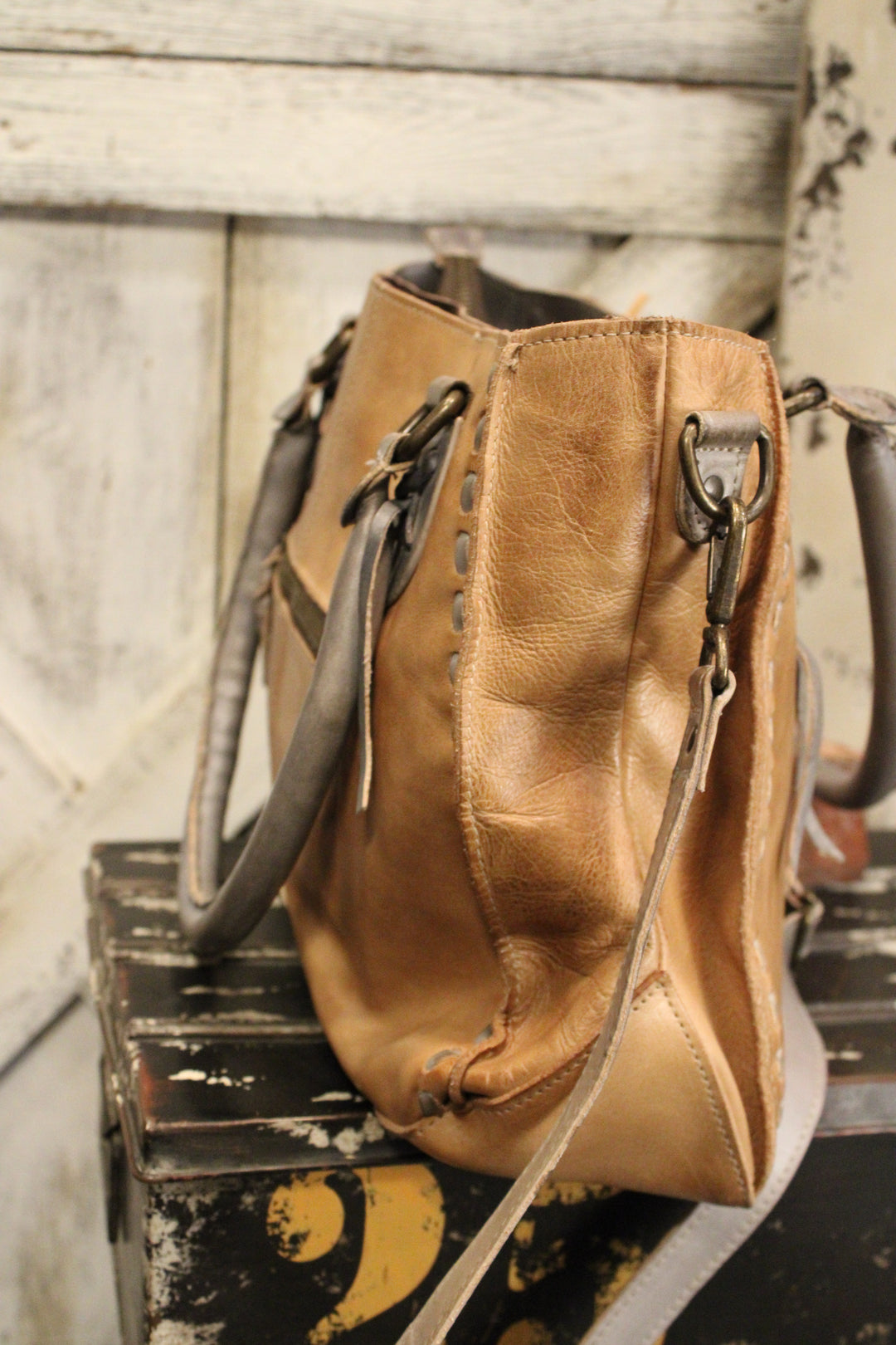 Bed|Stu Rockababy Oats Icicle Rustic Handbag