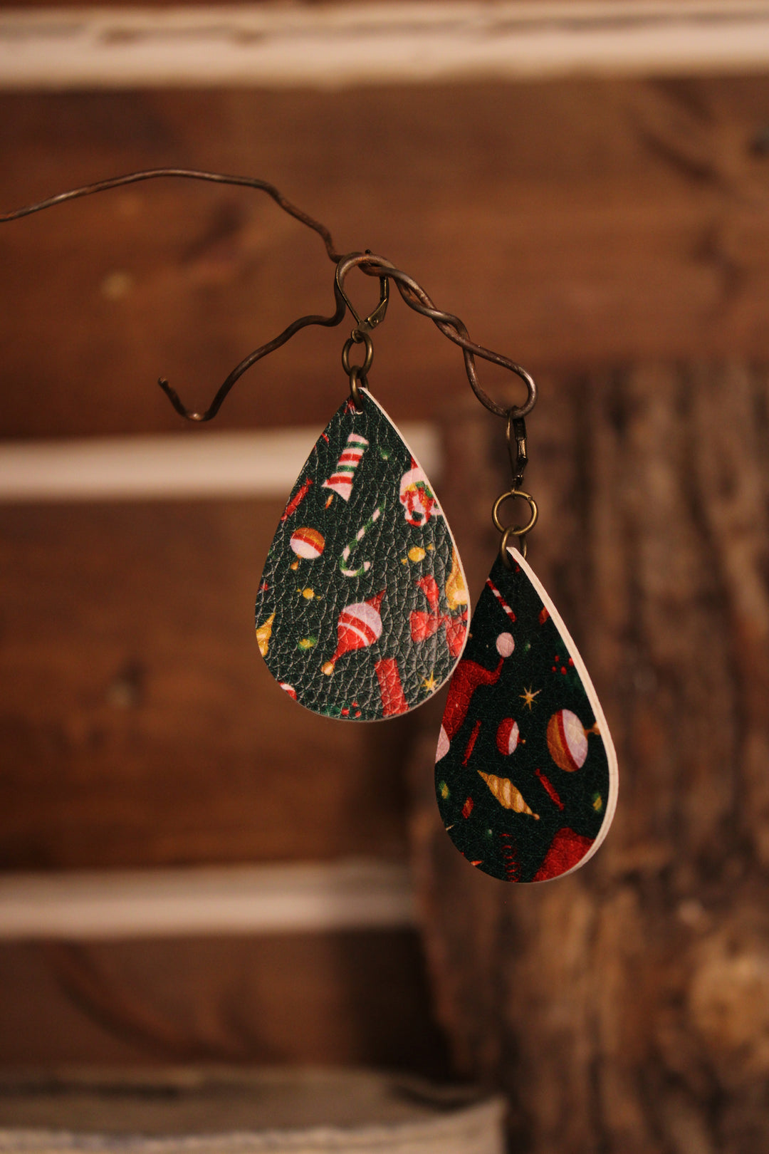 FGO Classic Christmas Earrings