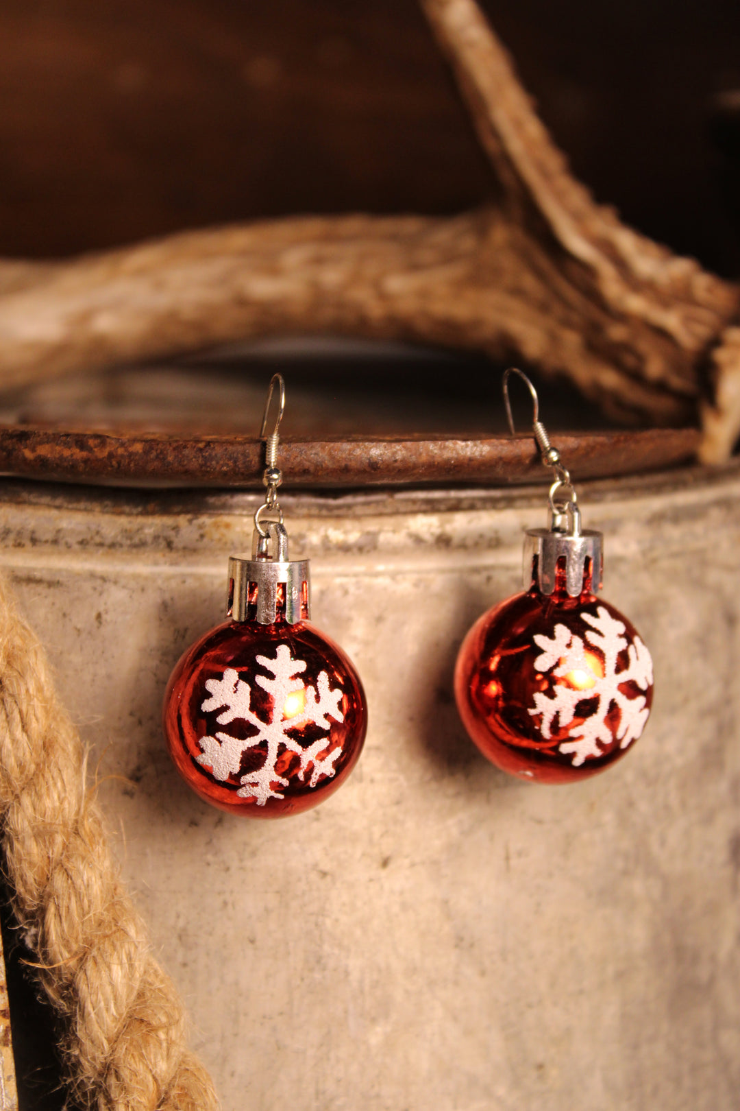 Christmas Cheer Earrings