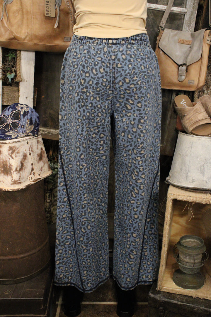 Leopard Lane Jeans