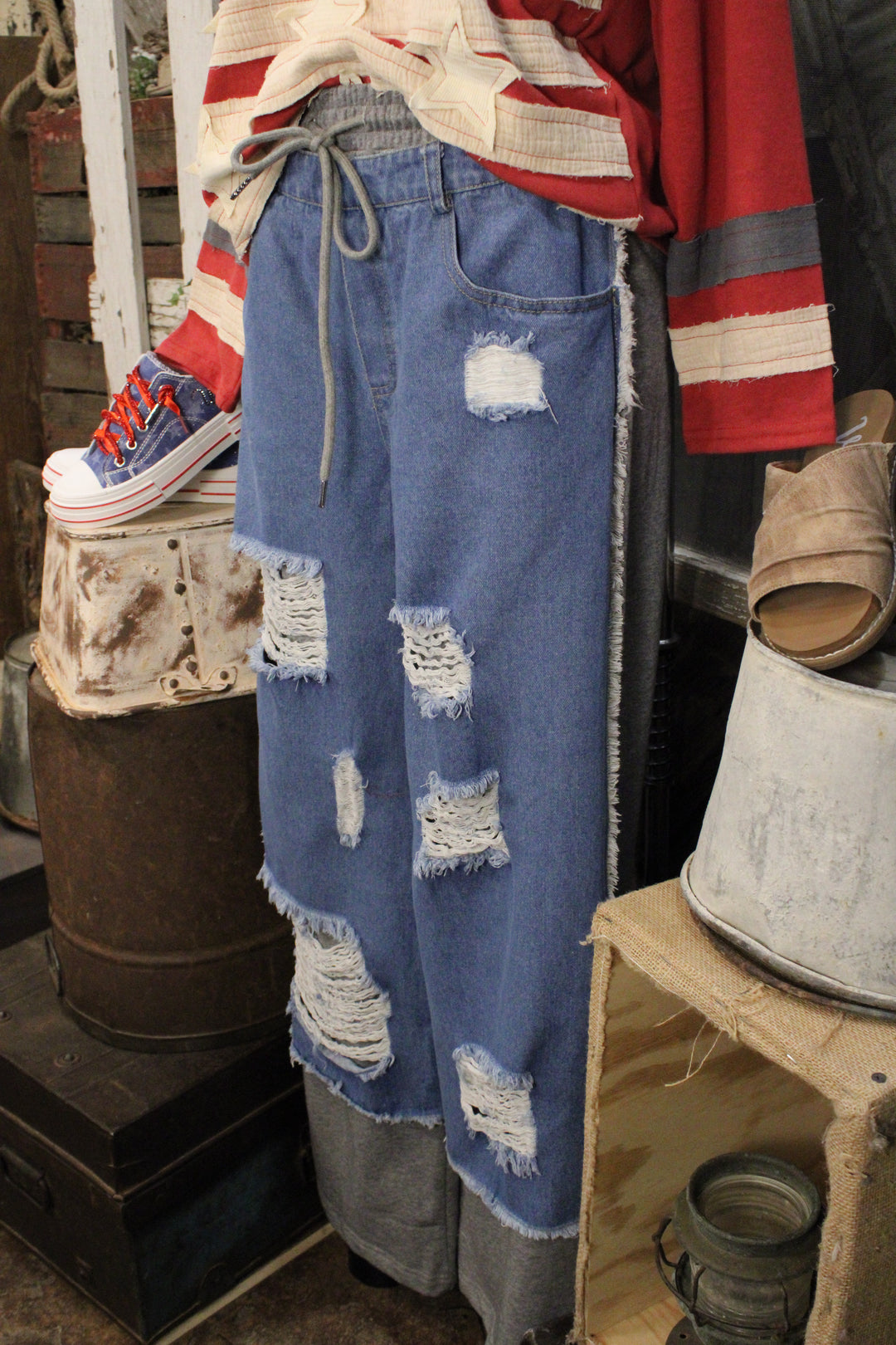 Ripped And Relaxed Jogger Jeans