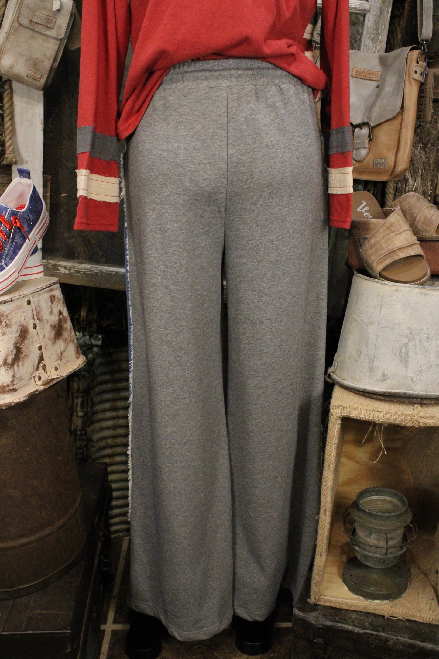 Ripped And Relaxed Jogger Jeans