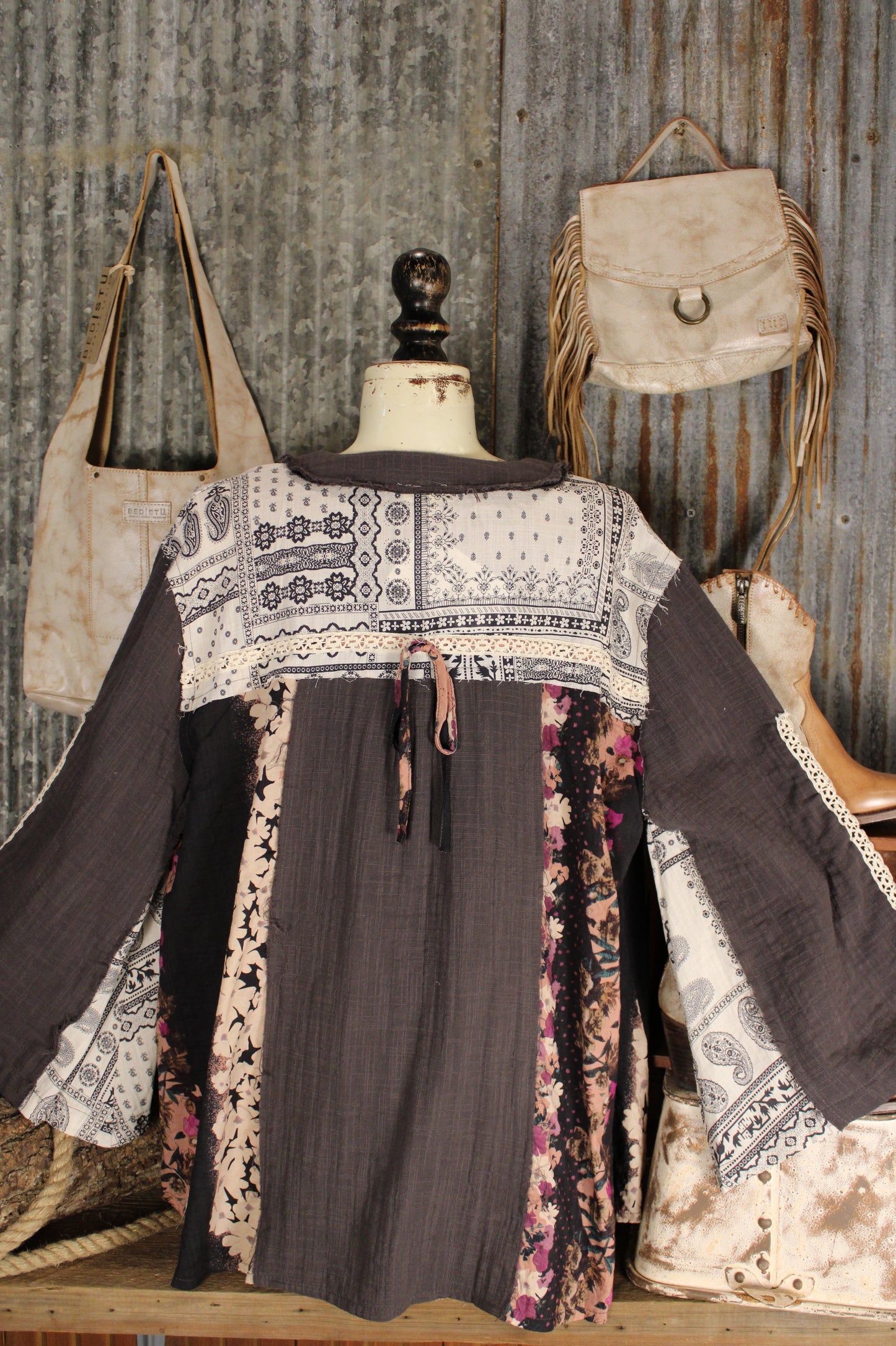 Lacevine Floral Charcoal Blouse