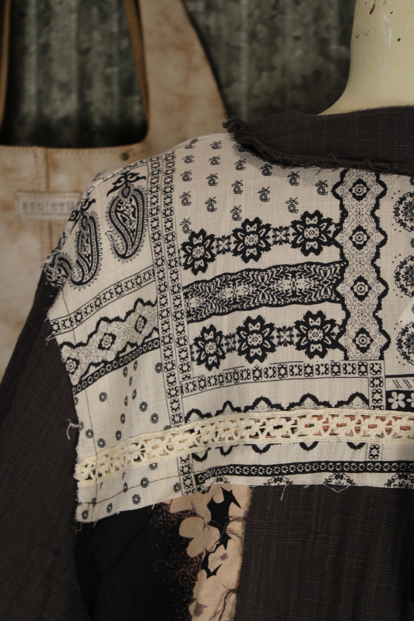 Lacevine Floral Charcoal Blouse