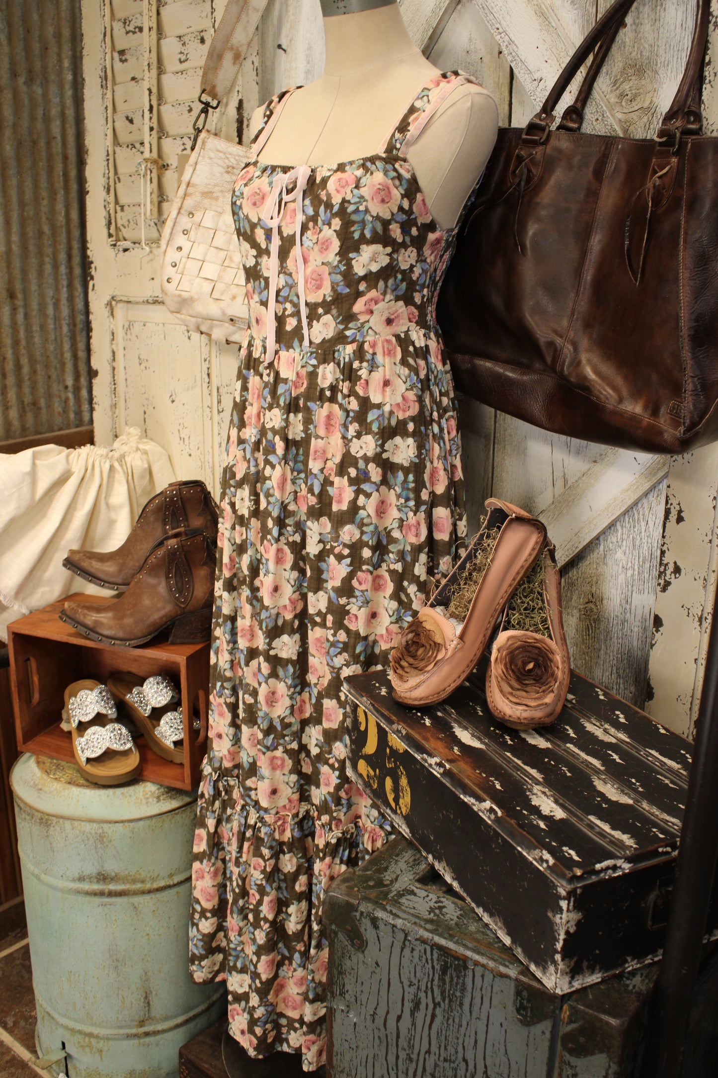 Prairie Rose Mocha Dress