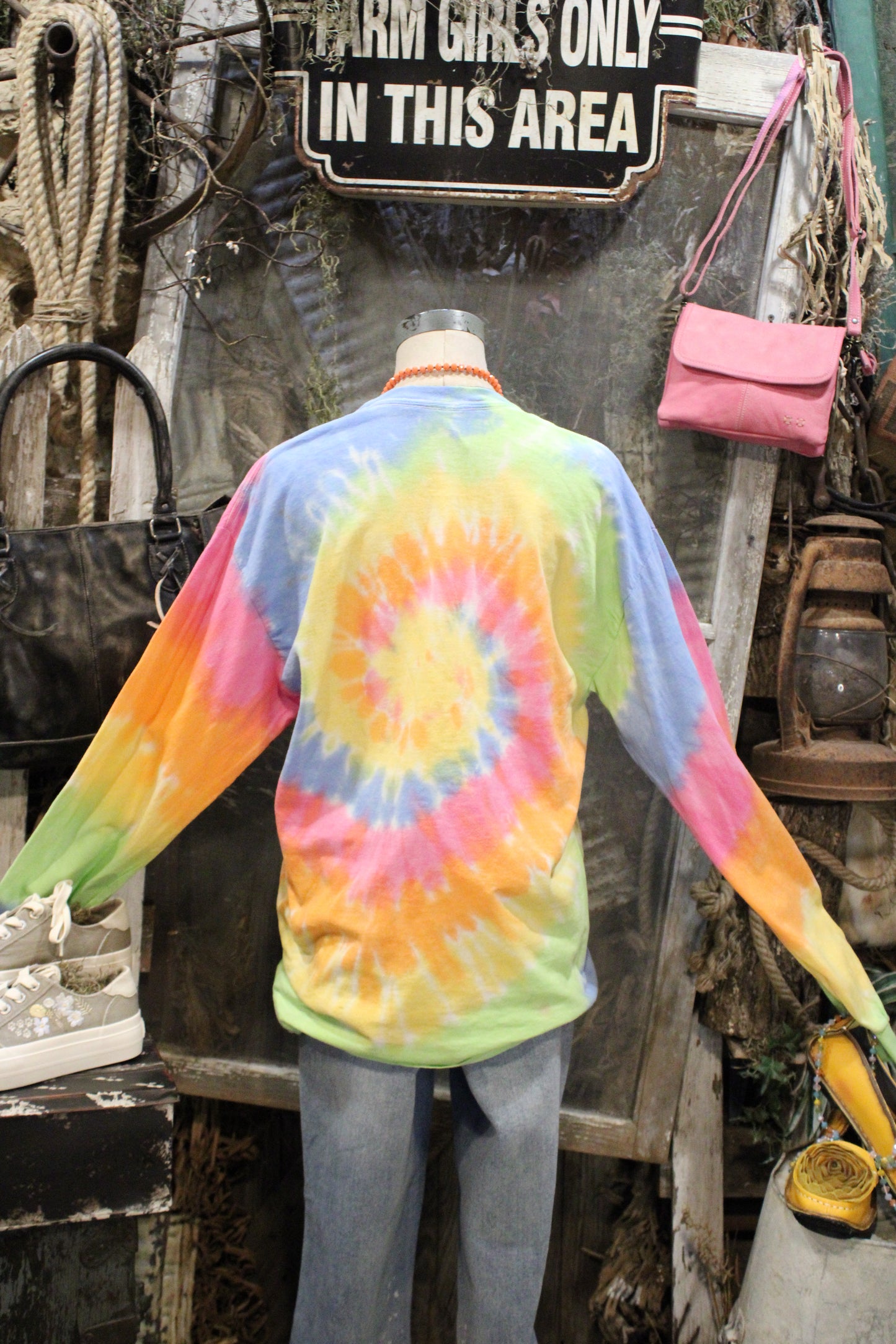 FGO Love Peace And Tie-Dye