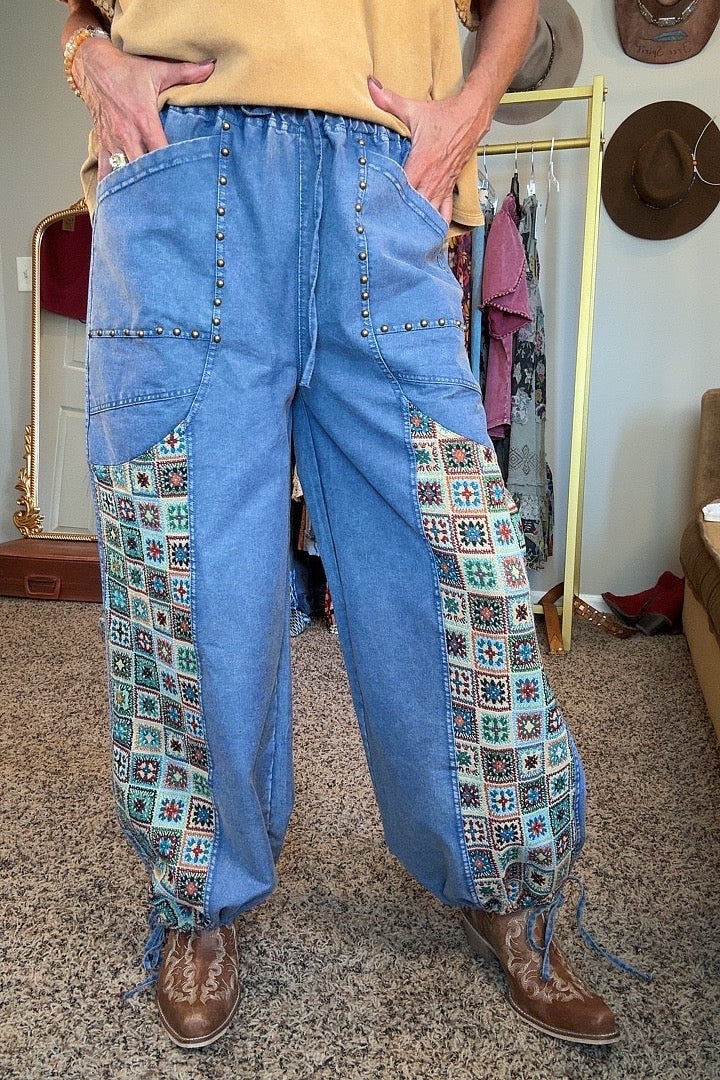 Tapestry Trail Pants