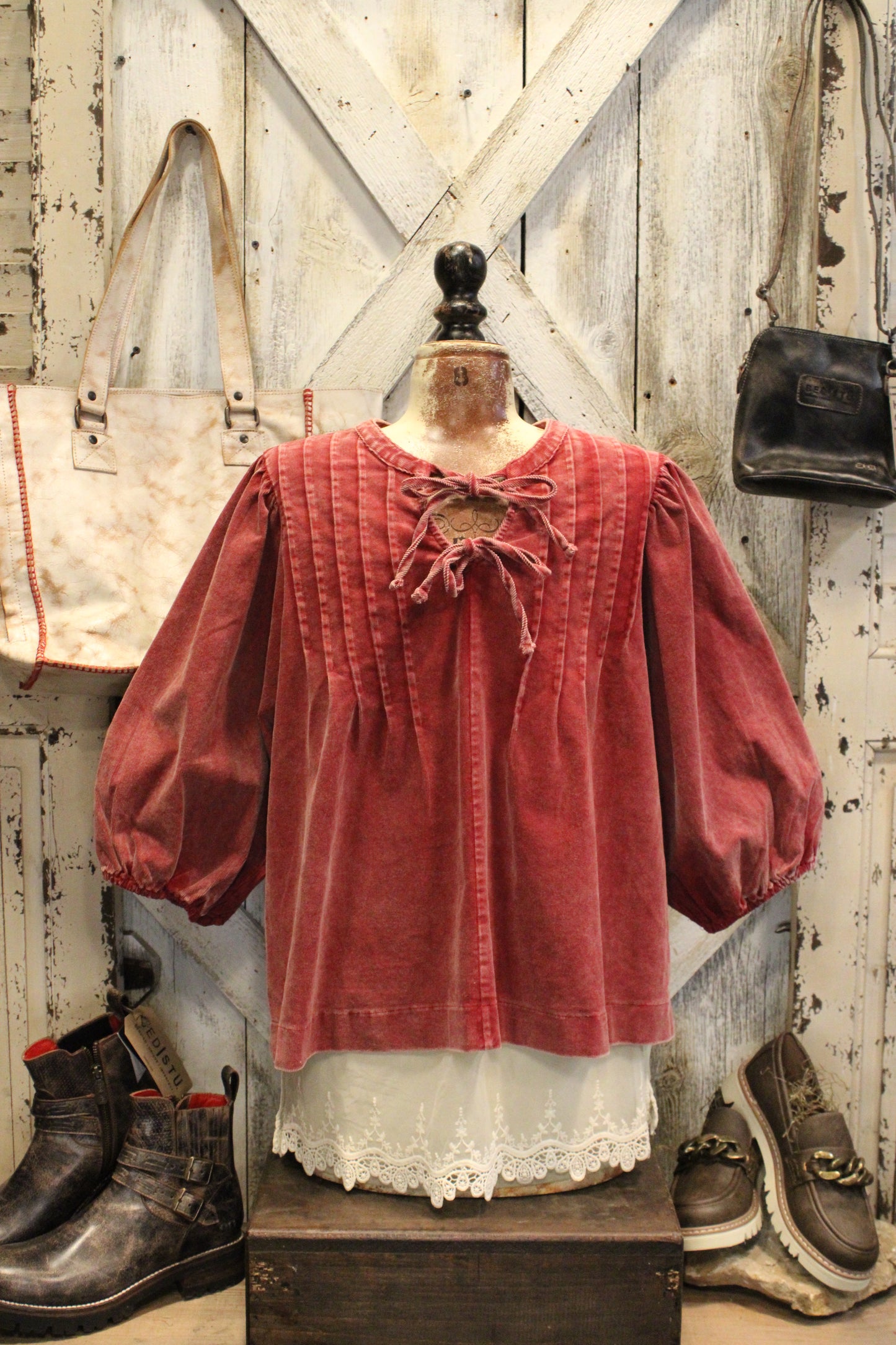 Corduroy Rosewood Top