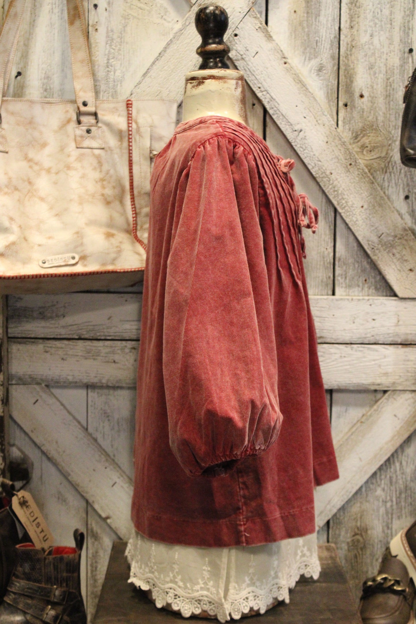Corduroy Rosewood Top
