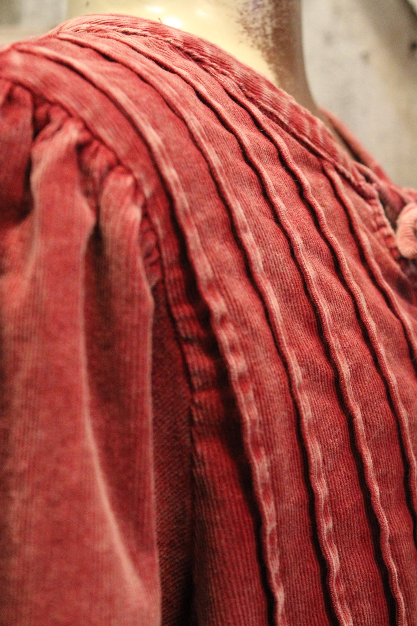 Corduroy Rosewood Top