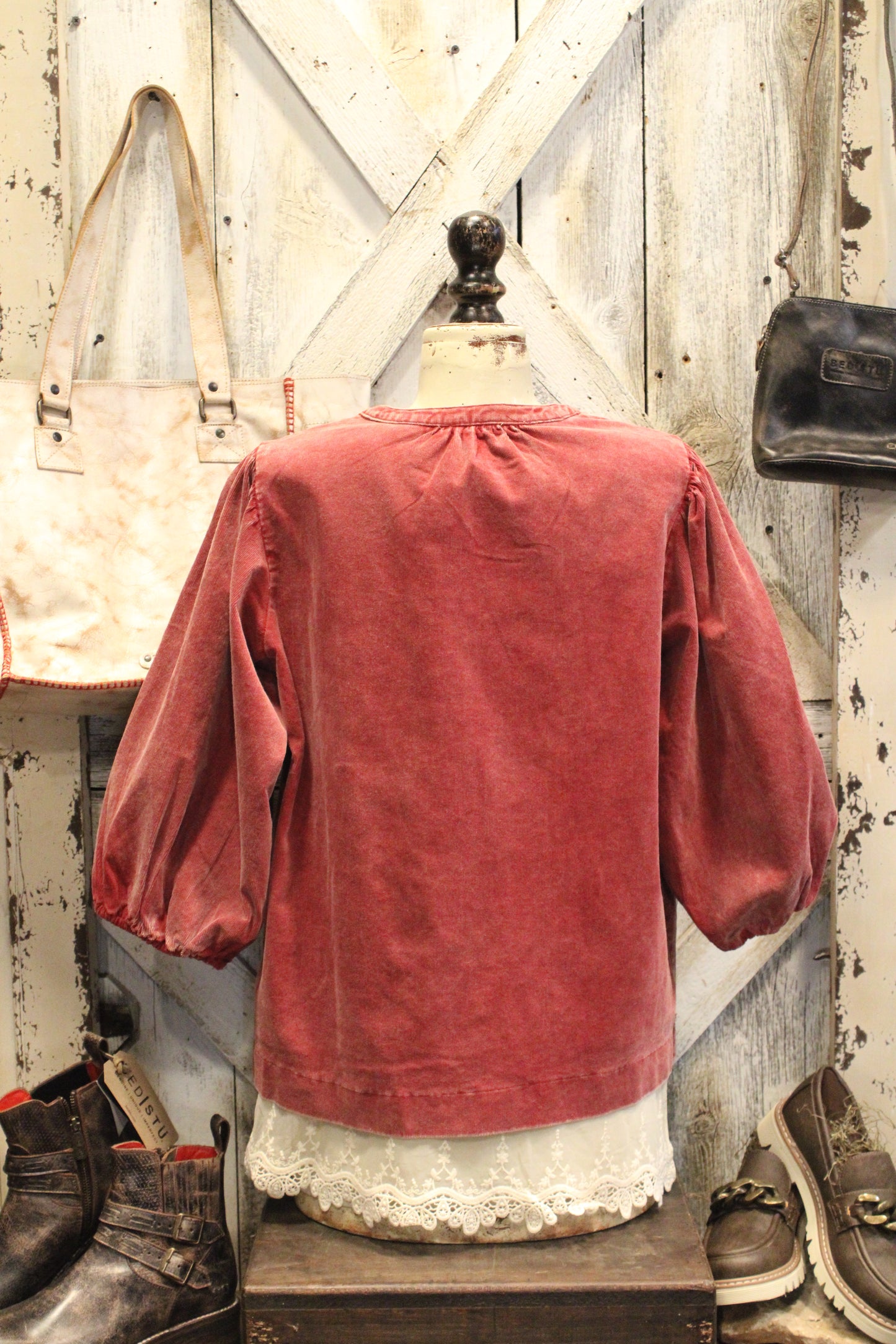Corduroy Rosewood Top