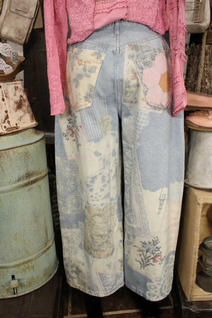 Patch Print Light Denim Barrel Jeans