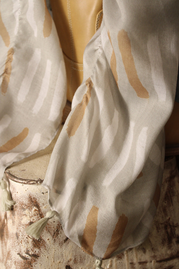Cream and Honey Dream Scarf