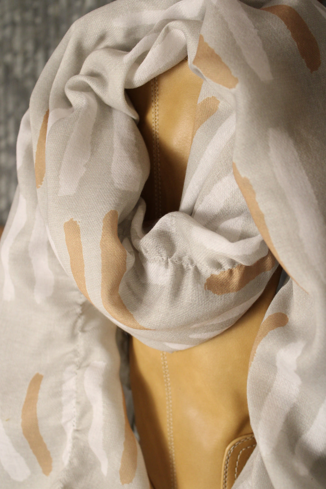Cream and Honey Dream Scarf